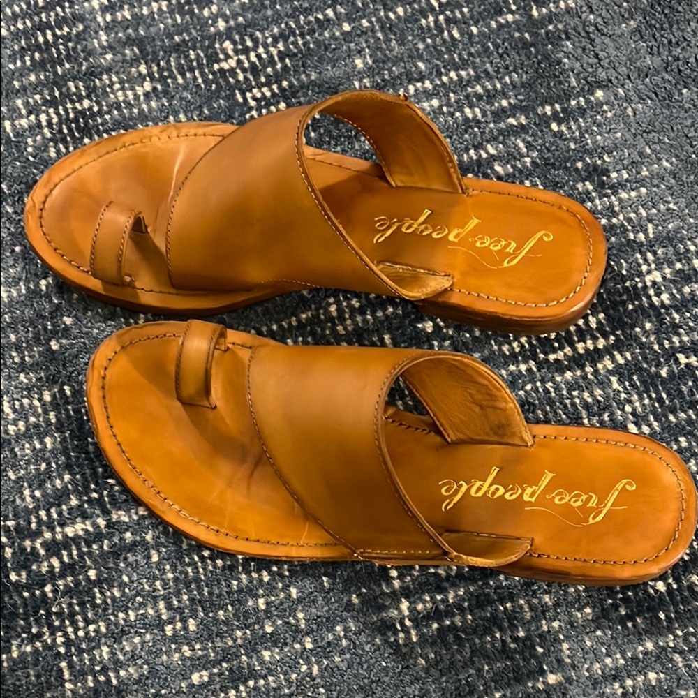 Free People Women's Tan Sandals